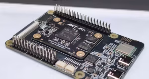 Placa de desarrollo ART-Pi II con MCU a 600 MHz